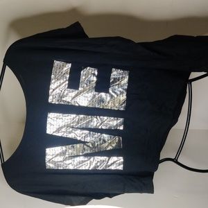 Pre owned excellent condition cute girl black blouse